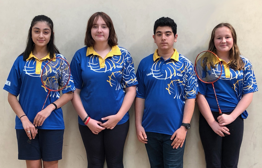 Badminton 002.jpg Badminton 002.jpg